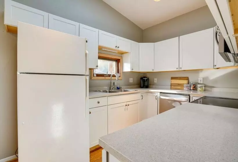 Pet Friendly Anchorage Home   8 Mi To Downtown!