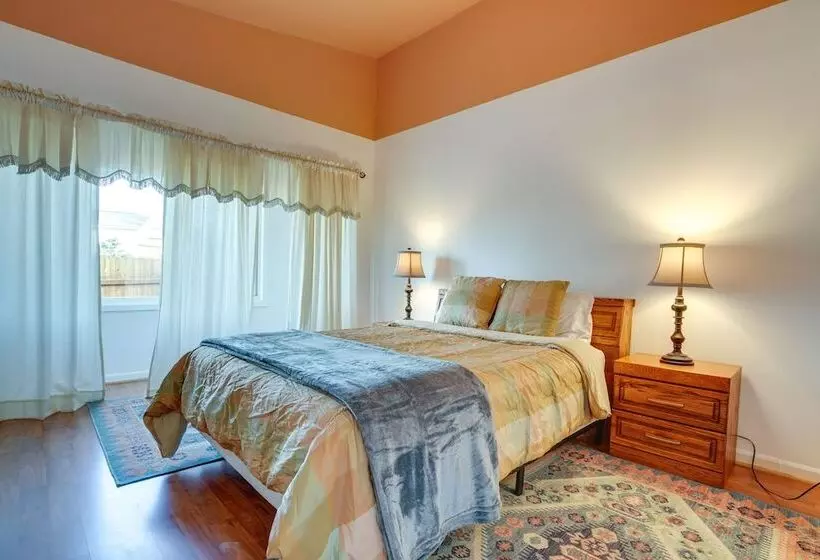 Pet Friendly Anchorage Home   8 Mi To Downtown!