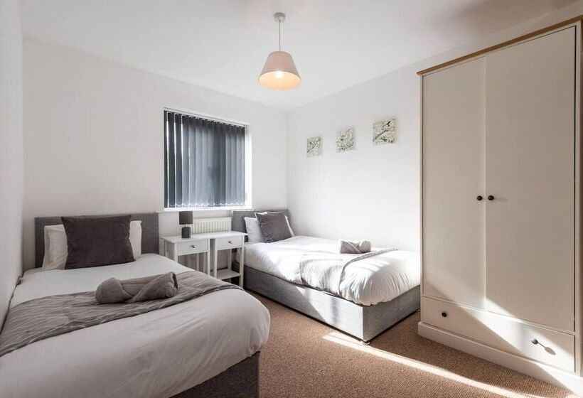 레지던스 Stunning 3 Bed House In Derby