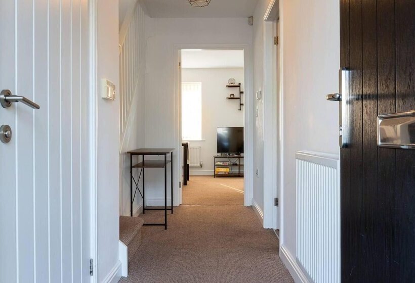 레지던스 Stunning 3 Bed House In Derby