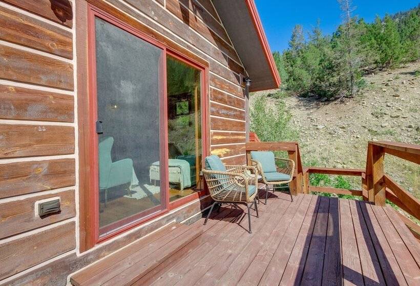 Xc Ski/snowshoe In/out: Secluded Cabin W/ Hot Tub!