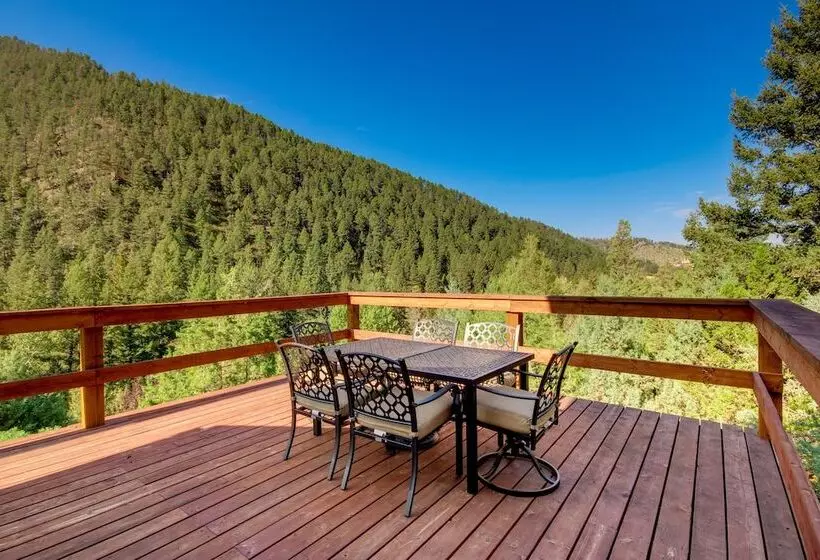 Xc Ski/snowshoe In/out: Secluded Cabin W/ Hot Tub!