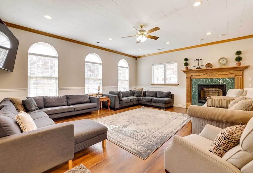 Spacious Hildale House W/ Large Deck!