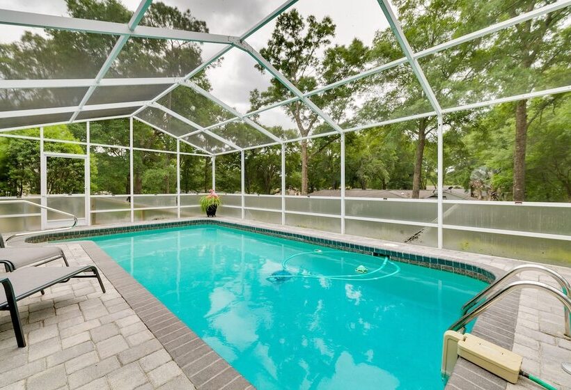 Lanai & Grill: Sunny Home Near Rainbow Springs!