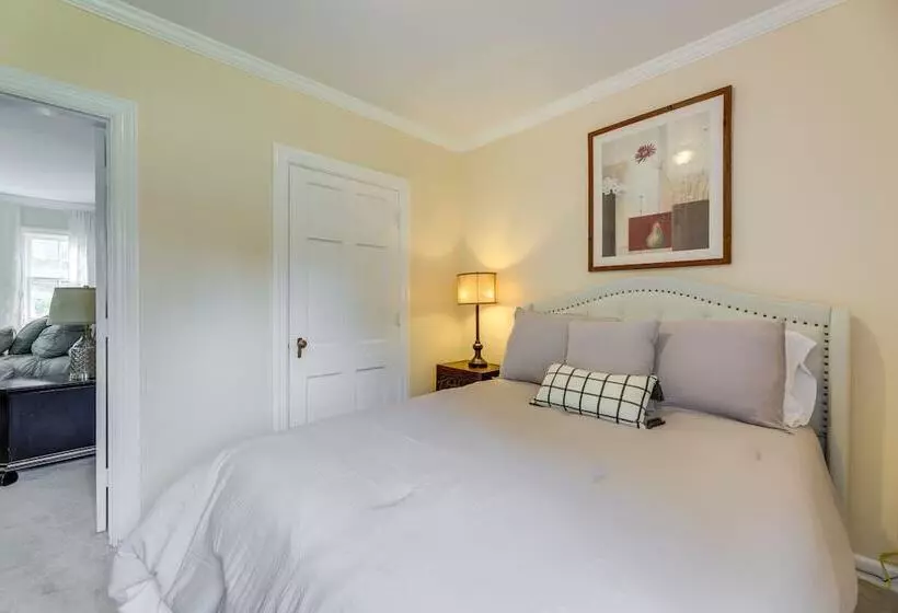 The Windmill House  W/ Pond: 9 Mi To Dayton!