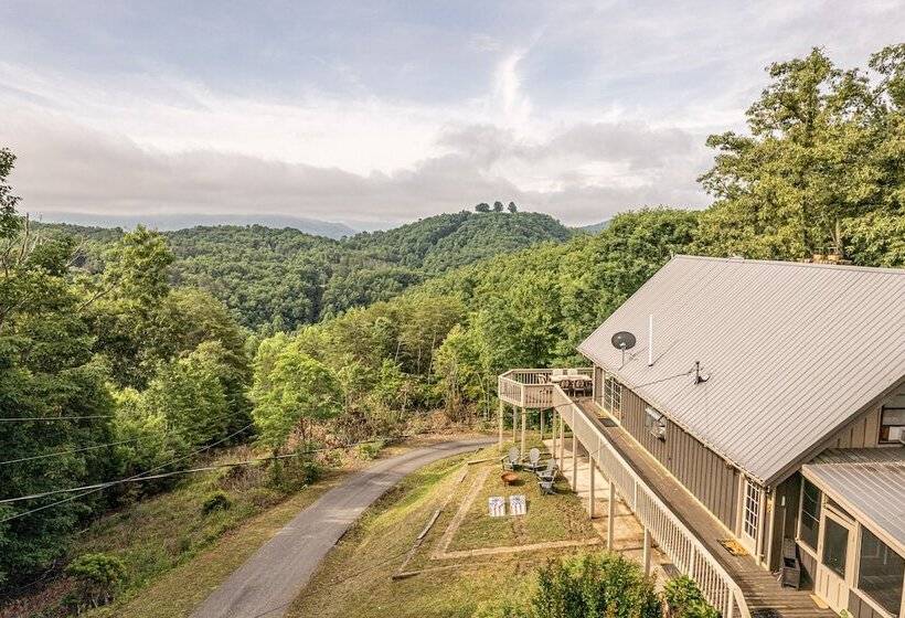 Three Little Bears Retreat