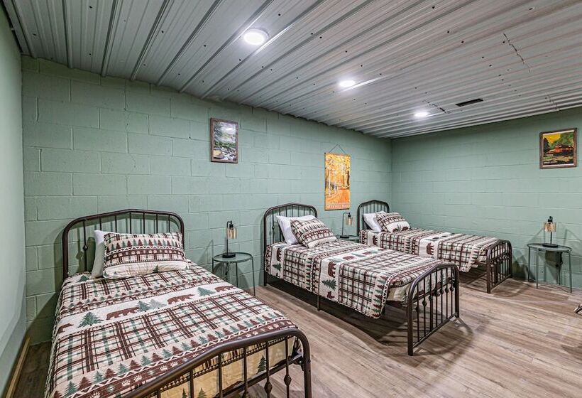 Three Little Bears Retreat