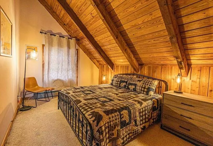 Three Little Bears Retreat