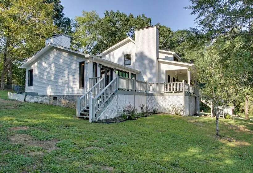 Waterfront Home Near Wilson Lake W/ Covered Porch!