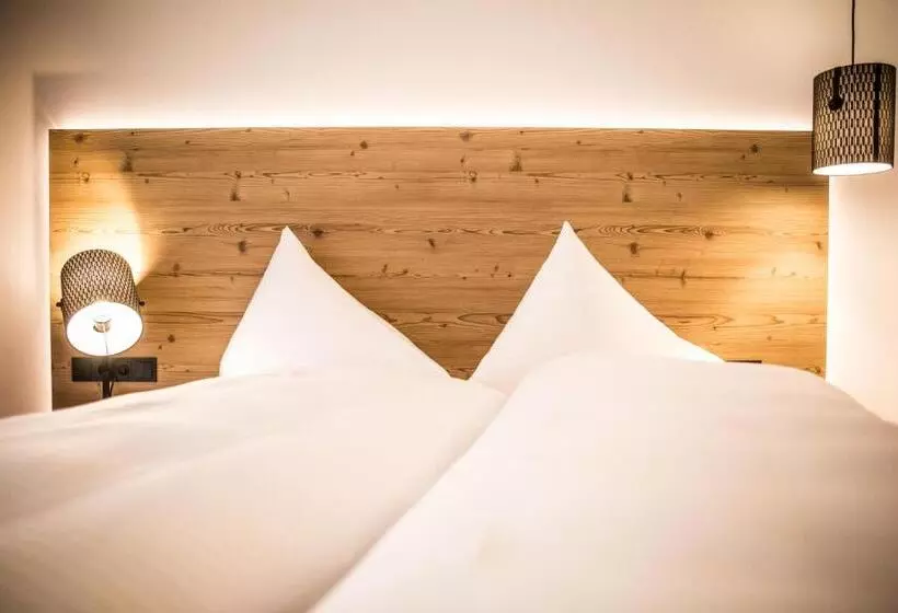ホテル Adler Resort