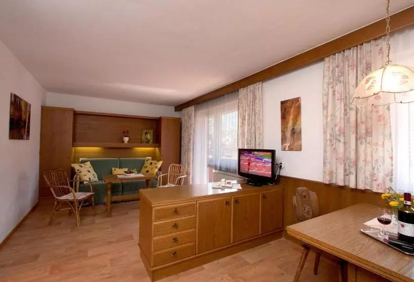ホテル Appartements Sailer