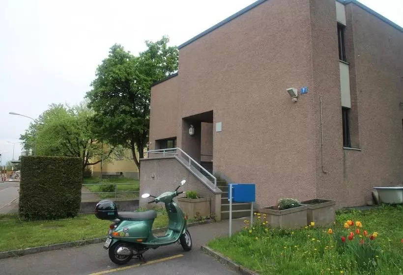 هتل Budget Hostel Zurich