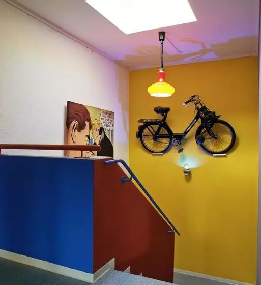 هتل Budget Hostel Zurich