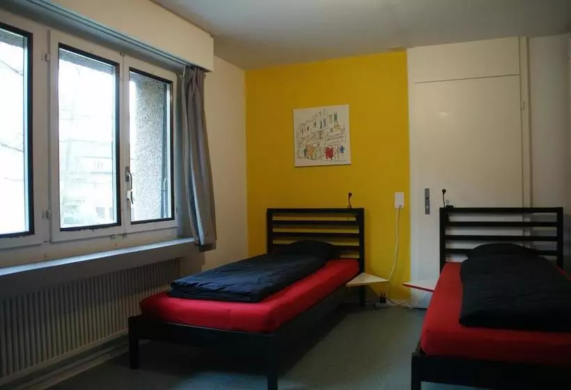 هتل Budget Hostel Zurich