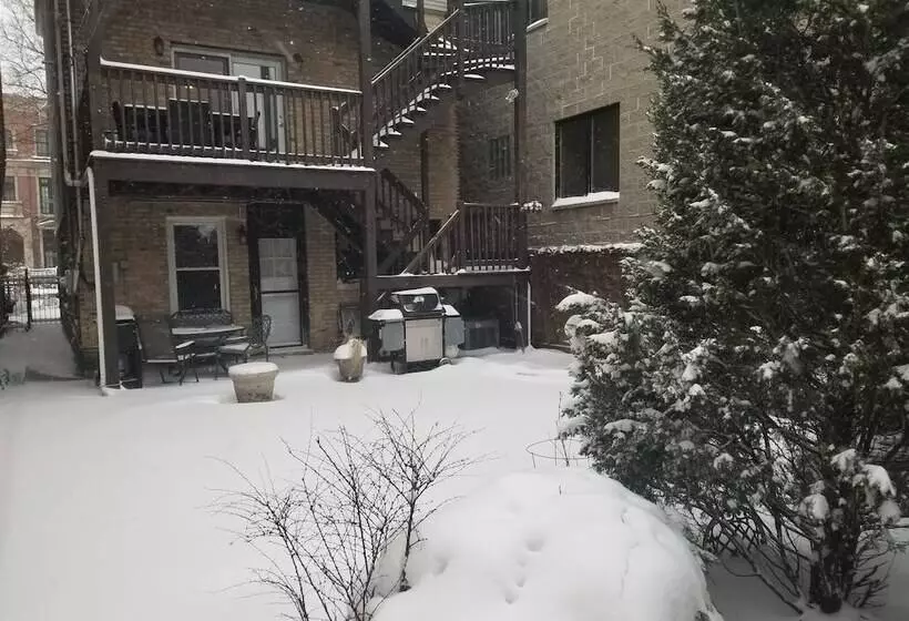 ホテル Chicago Guest House On Henderson Street