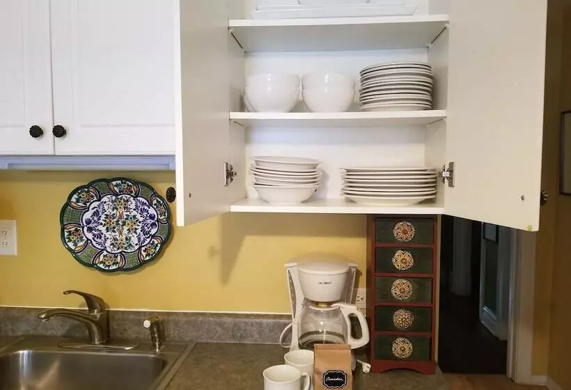 ホテル Chicago Guest House On Henderson Street