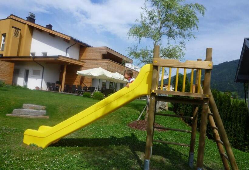 ホテル Der Winklhof