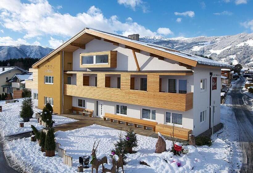 ホテル Der Winklhof