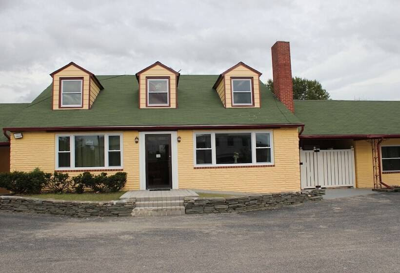 Отель Driftwood Inn