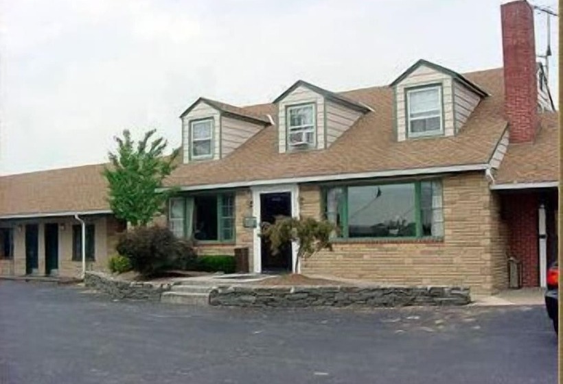 Отель Driftwood Inn