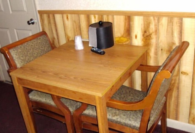 Отель Driftwood Inn