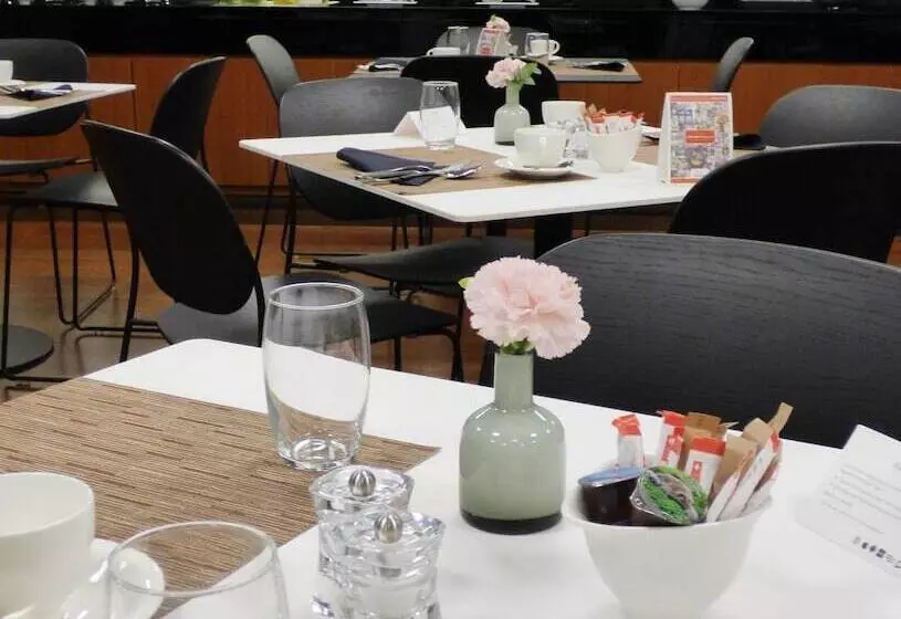 Hotelli Fraser Suites Geneva Serviced Apartments