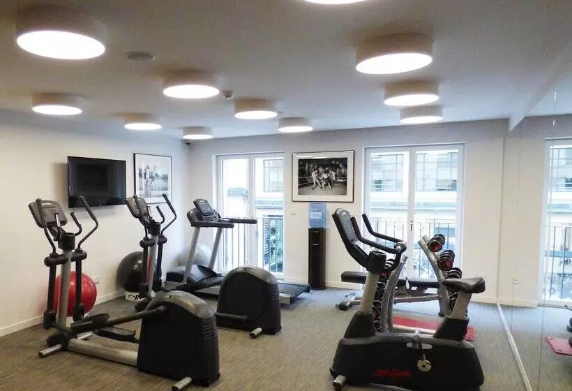 Hotelli Fraser Suites Geneva Serviced Apartments