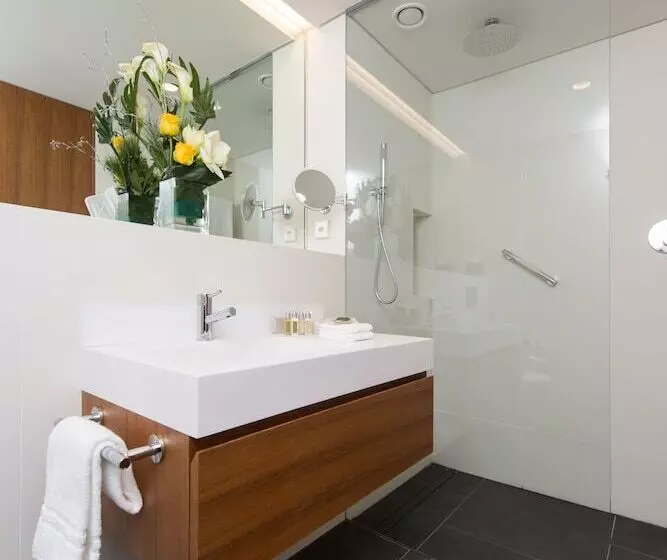Hotelli Fraser Suites Geneva Serviced Apartments