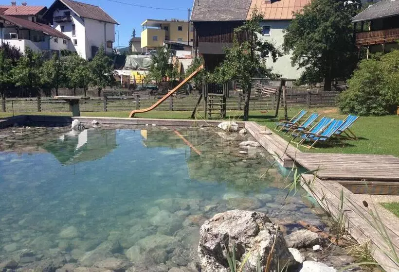 Hotelli Gasthaus Sonne