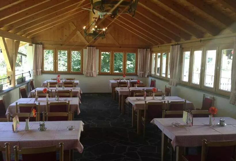 Hotelli Gasthaus Sonne