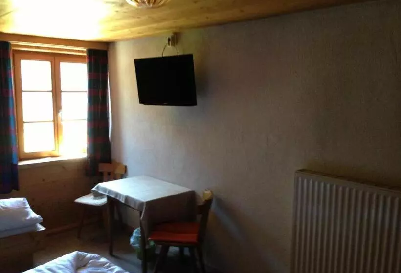 Hotelli Gasthaus Sonne