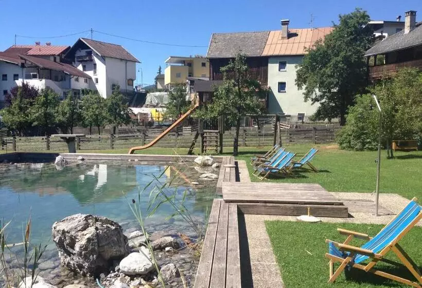 Hotelli Gasthaus Sonne