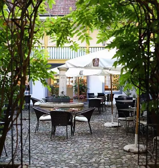 ホテル Gasthof Zur Waag