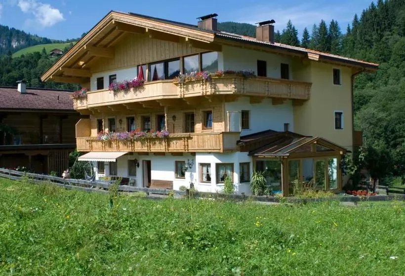 هتل Haus Schatzbergblick