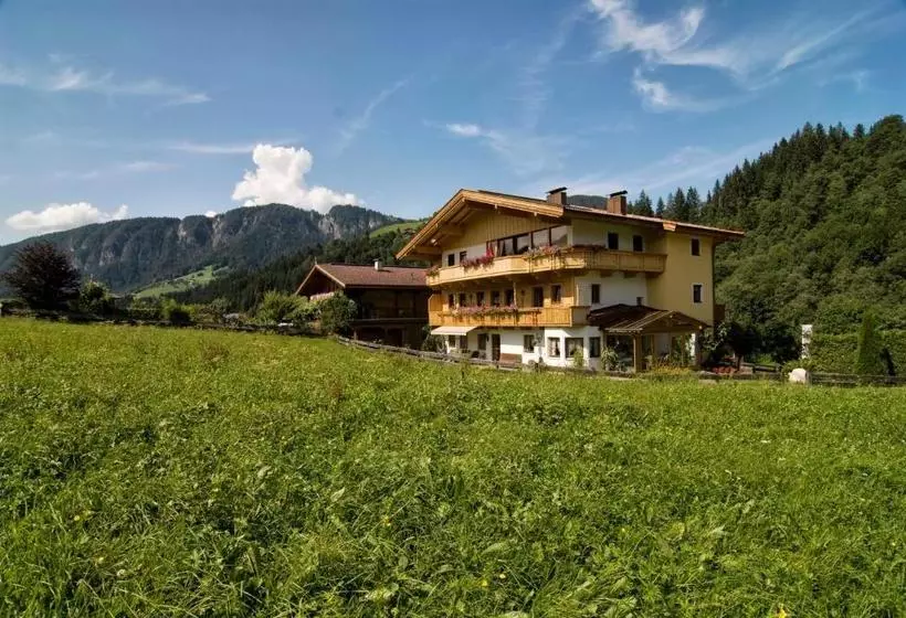 هتل Haus Schatzbergblick