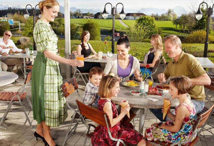 فندق Landzeit Restaurant Voralpenkreuz