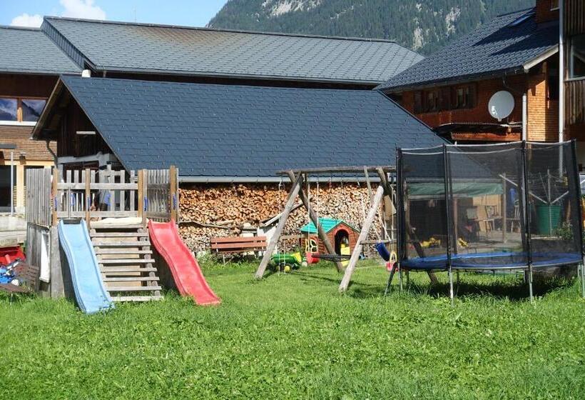 هتل Pension Haus Romy