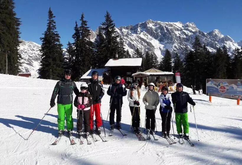 Hotelli Pension Stubachblick
