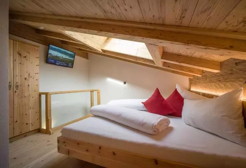 ホテル Postgasthof Fischerwirt