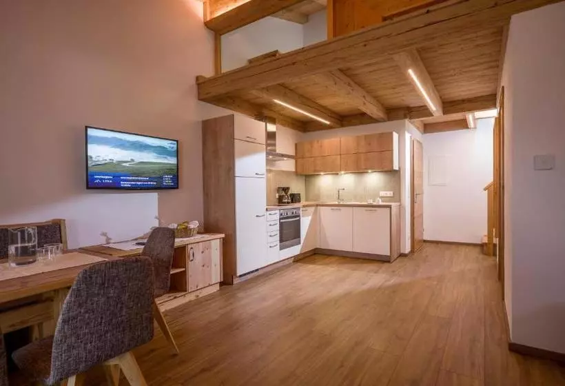 ホテル Postgasthof Fischerwirt