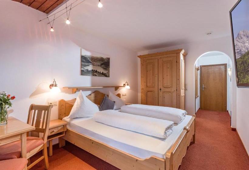 호텔 Postgasthof Fischerwirt