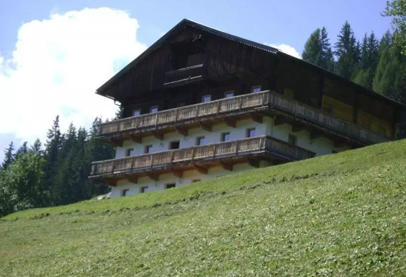 هتل Rasterhof