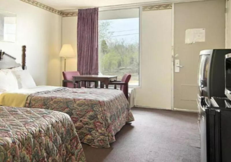 ホテル Royal Extended Stay