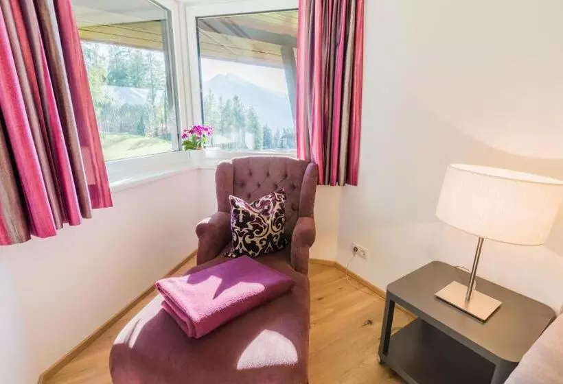 هتل S'hoamatl Dorfkrug Appartements