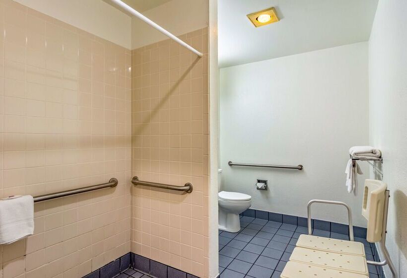 Motel 6 Chattanooga Downtown