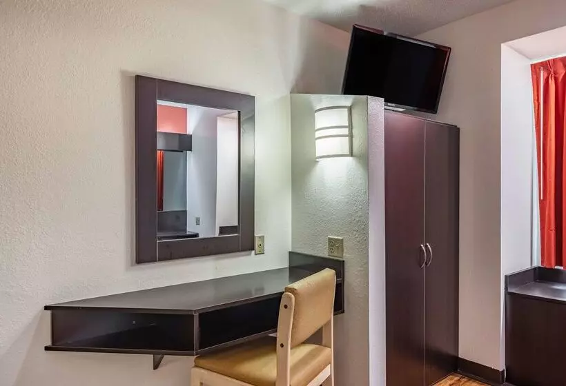 Motel 6 Chattanooga Downtown
