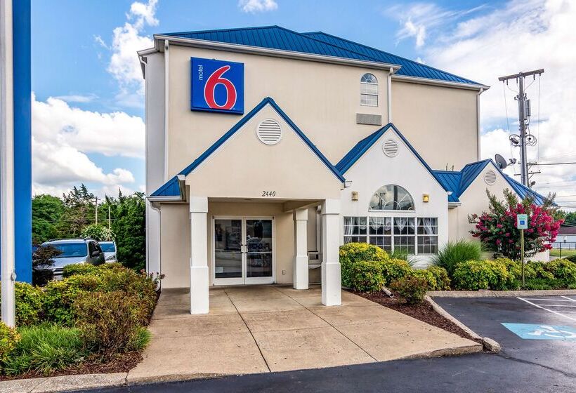 Motel 6 Chattanooga Downtown