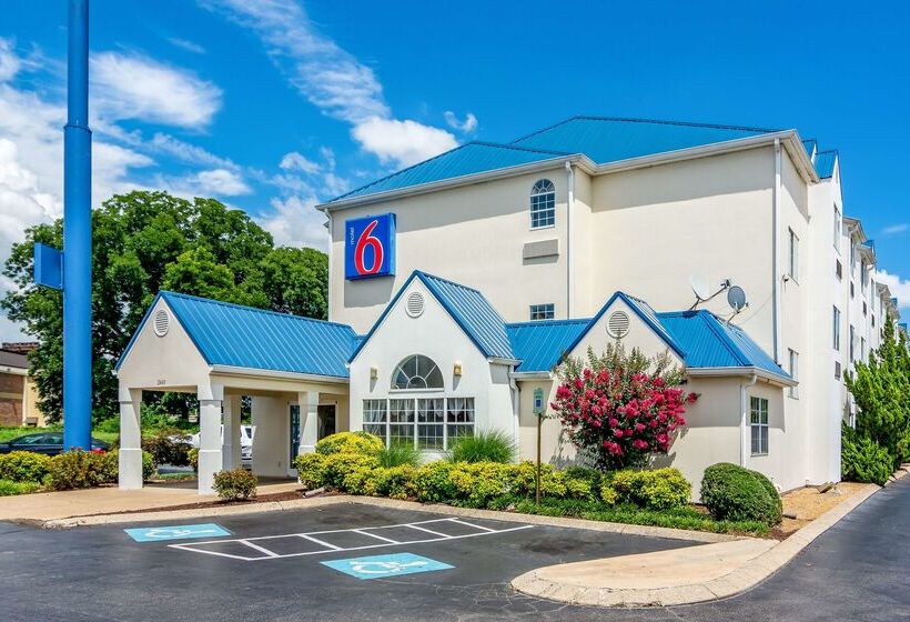 Motel 6 Chattanooga Downtown
