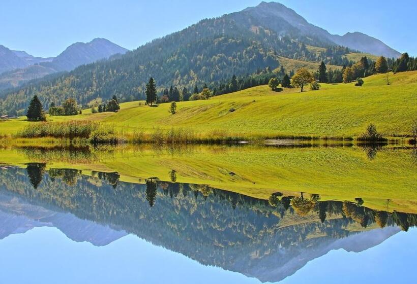 Ruhehotel & Naturresort Rehbach   Adults Only