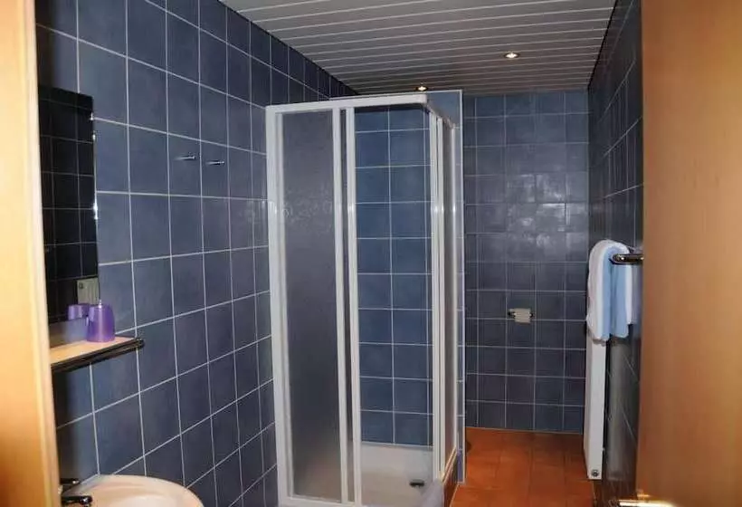 Strandhotel Weyregg